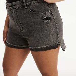 Good American - Good Curve High Waist Cut Shorts NWT